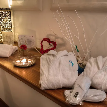 Il San Francesco Charming Hotel Sabaudia