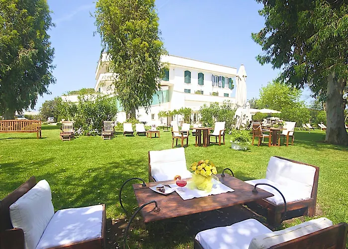 Il San Francesco Charming מלון 4*